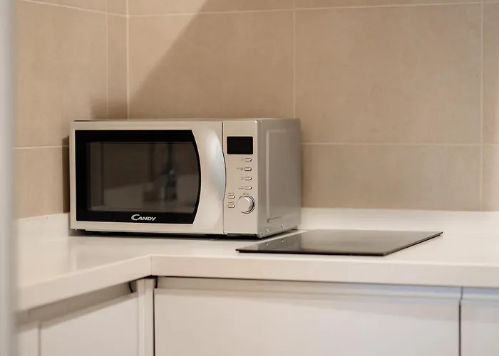 Debambu * מאלגה