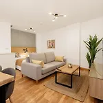 Debambu Apartment
